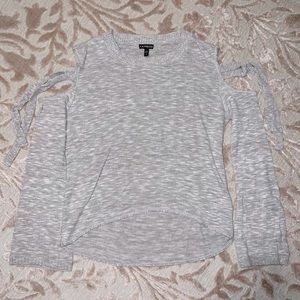 Gray Long Sleeve Sweater with Open Shoulders and Flared Sleeves